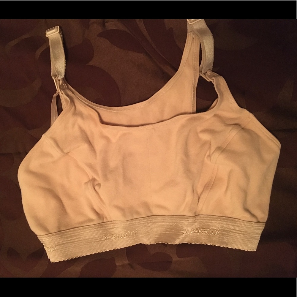 Bravado Designs! Original full cup nursing bra S++